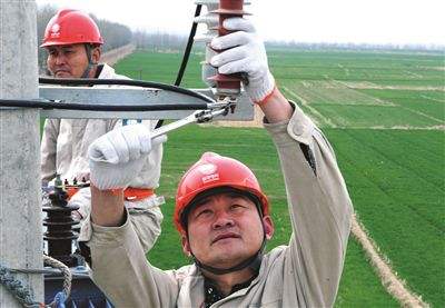 變壓器缺油的表現(xiàn) 變壓器缺油的表現(xiàn)